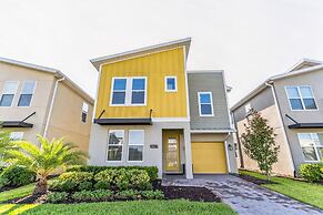 Storey Lake Resort, Private Pool, and Much More!!