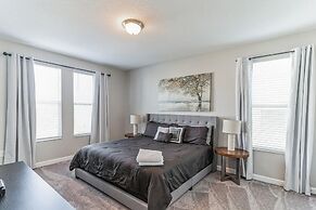 Storey Lake Resort, Private Pool, and Much More!!