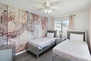 Great Community, Amazing Private Pool, Near Disney!