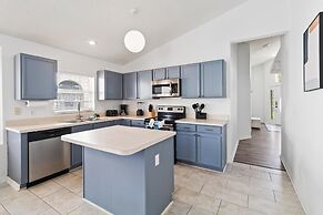 Great Community, Amazing Private Pool, Near Disney!