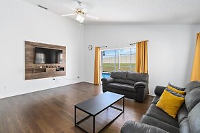 Great Community, Amazing Private Pool, Near Disney!