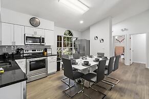 Amazing 4/3 House With Private Pool, Near Disney!
