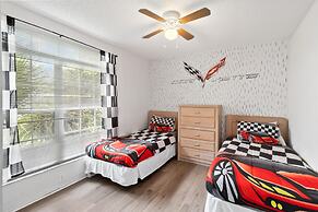 Amazing 4/3 House With Private Pool, Near Disney!