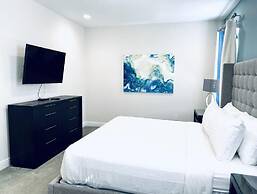 Amazing 4/3 Home at Reunion!! With Private Pool, Near Disney and Unive