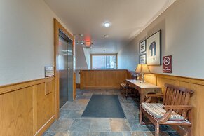 Village Studio by Avantstay Minutes to Lifts