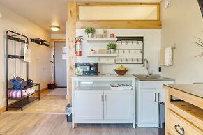 Village Studio by Avantstay Minutes to Lifts