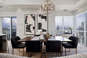 The Madison Front Street