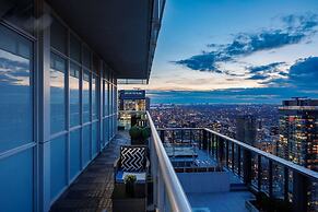 The Madison Front Street