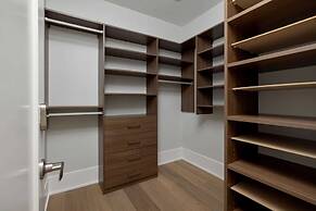 The Madison Front Street