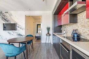 The Madison Front Street