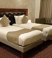 Royal Ace Luxur Hotel