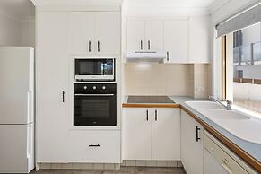 2 Bed Beachfront Apartment in Kingscliff