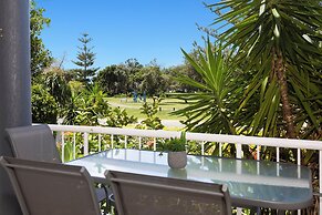 2 Bed Beachfront Apartment in Kingscliff