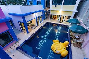 Talay Pool Villa Pattaya
