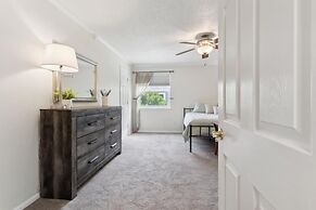 Enchanted Forest - 4 2 30 day pet Friendly