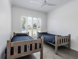 Coastal Relaxation in Banora