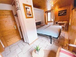 Studio cosy au centre du village