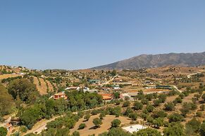 Luxury Mijas Golf, Pool & Pet Retreat