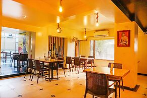 Fabhotel Prime Deccan 8