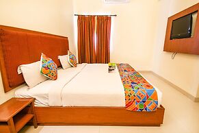 Fabhotel Sam Residency
