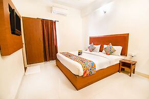 Fabhotel Sam Residency