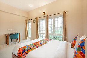 Fabhotel Bougainvillea Suites