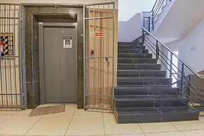 Fabhotel White Clouds