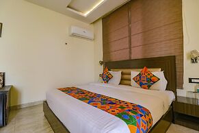 Fabhotel Narula