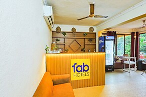 FabHotel Sangria, Dona Paula Beach