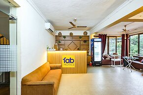 FabHotel Sangria, Dona Paula Beach