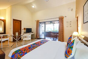 FabHotel Sangria, Dona Paula Beach