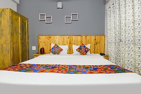 Fabhotel Edem Garden