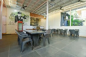 Fabhotel Edem Garden