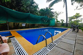 Fabhotel Edem Garden