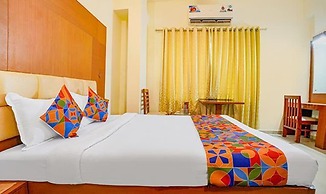 Fabhotel The Green City