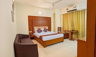 Fabhotel The Green City