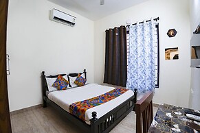 Fabhotel Continental Lebe Inn