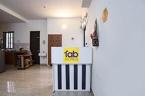 Fabhotel Continental Lebe Inn