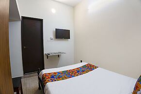 Fabhotel Continental Lebe Inn