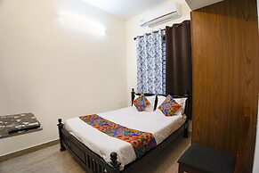 Fabhotel Continental Lebe Inn