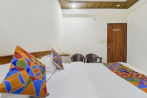 Fabhotel The Bird House