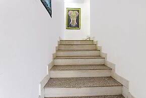 Fabhotel The Bird House