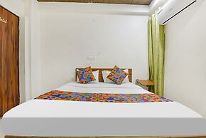 Fabhotel The Bird House