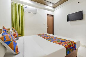 Fabhotel The Bird House