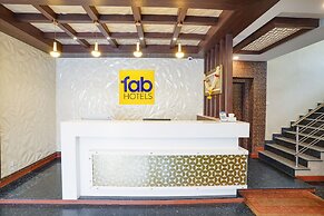 Fabhotel Savi Inn