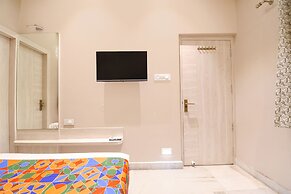 Fabhotel Kitchen Q Inn