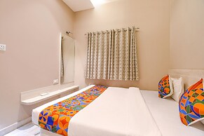 Fabhotel Kitchen Q Inn