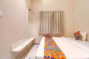 Fabhotel Kitchen Q Inn