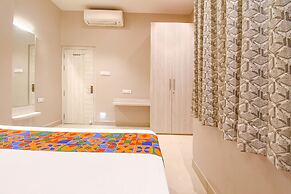 Fabhotel Kitchen Q Inn