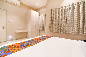 Fabhotel Kitchen Q Inn